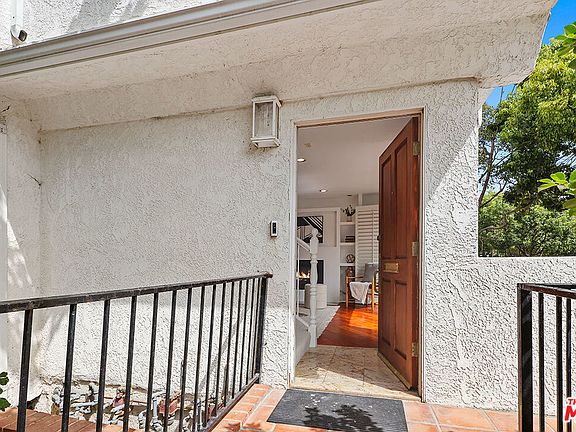 2nd image of 1201 California Ave