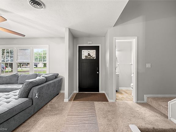 5th image of 7461 Avon Belden Rd