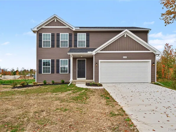248 Wildflower Dr, Hillsdale, MI 49242