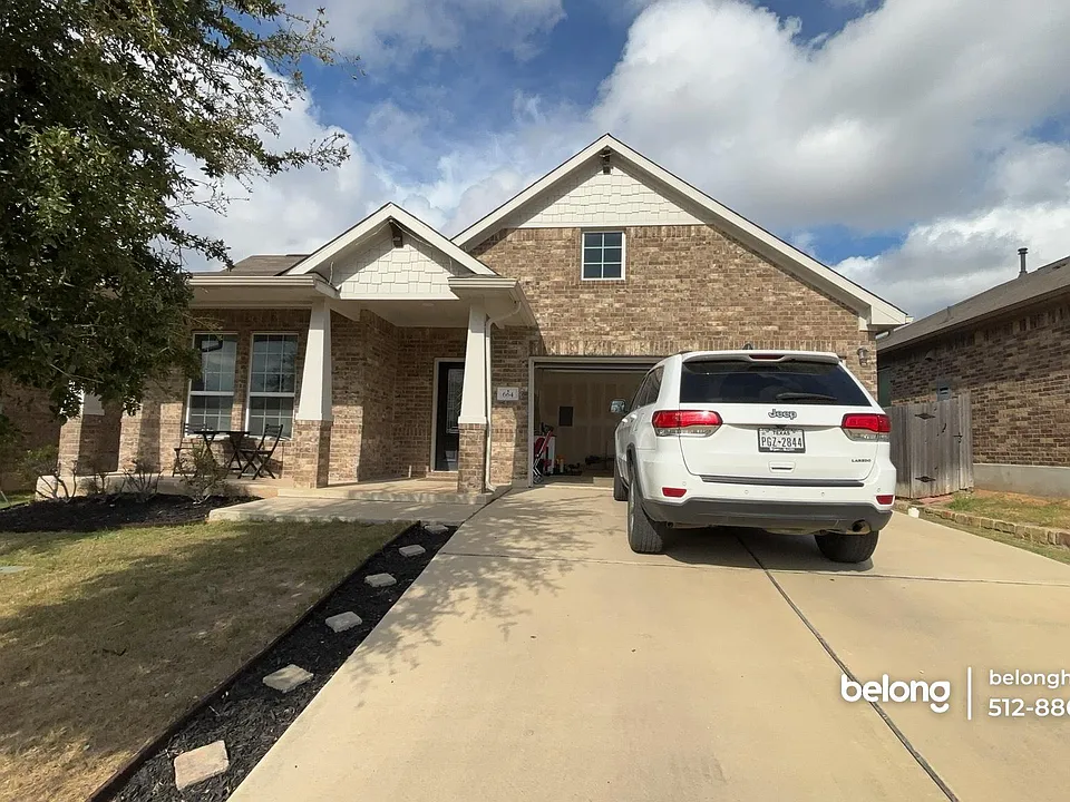 664 Leadtree Loop