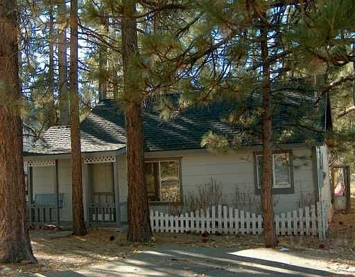 1st image of 546 Lakewood Ln