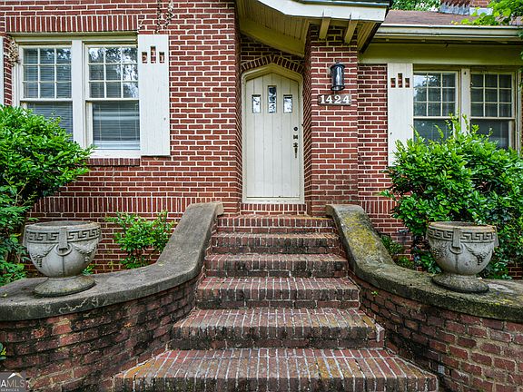 5th image of 1424 Emory Rd