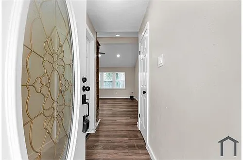 6211 Coachgate Dr Photo 1