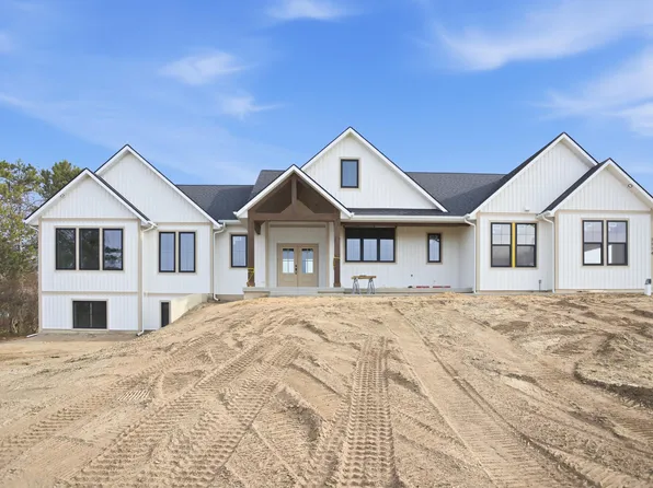 14076 Sheffields Way, Marne, MI 49435