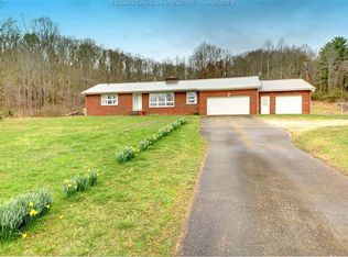68 Lyman Ln, Scott Depot, WV 25560