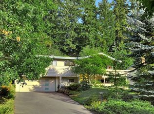 19230 38th Pl NE, Lake Forest Park, WA 98155