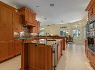 8855 SE Marina Bay Dr, Hobe Sound, FL 33455