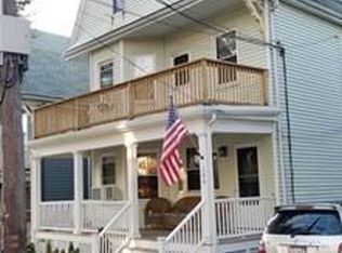 100 Bartlett St, Somerville, MA 02145