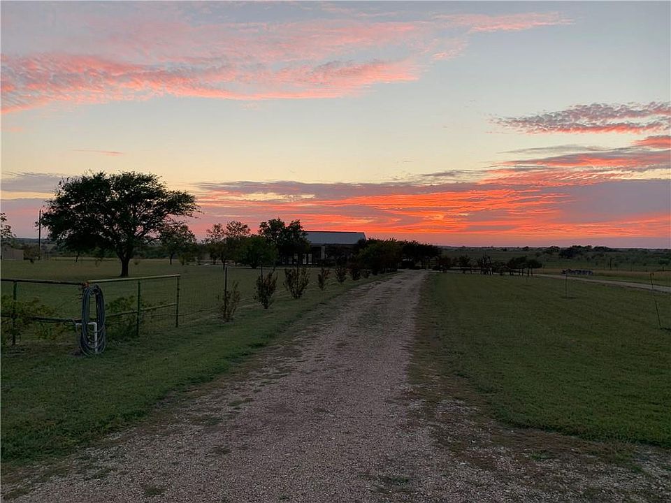 1st image of 3205 County Road 320