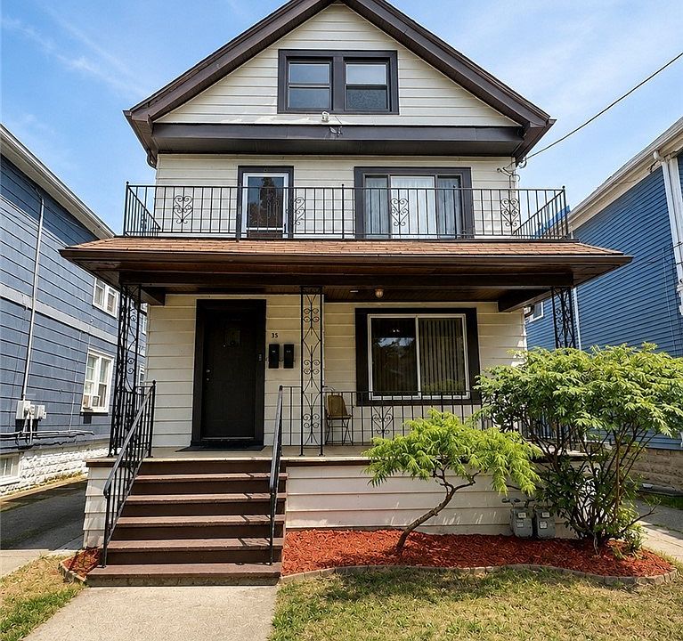 1st image of 35 Parkridge Ave