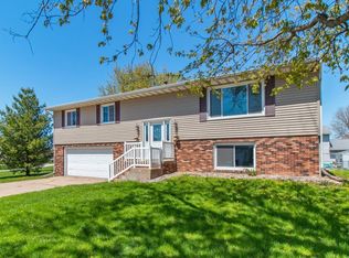423 Lakemper Ct, Metamora, IL