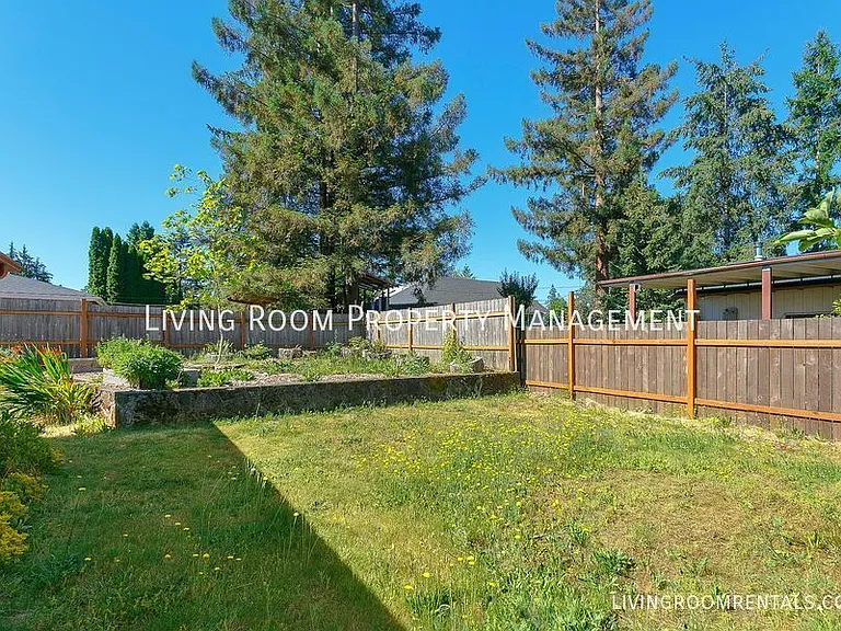 7021 SE 69th Ave — Photo 13