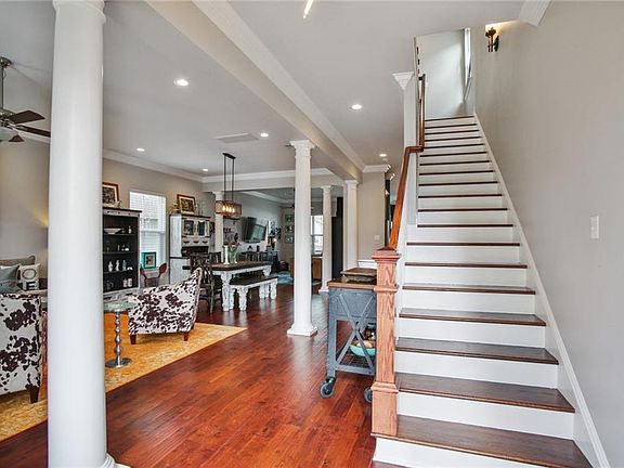 3rd image of 5513 Rosemary Pl