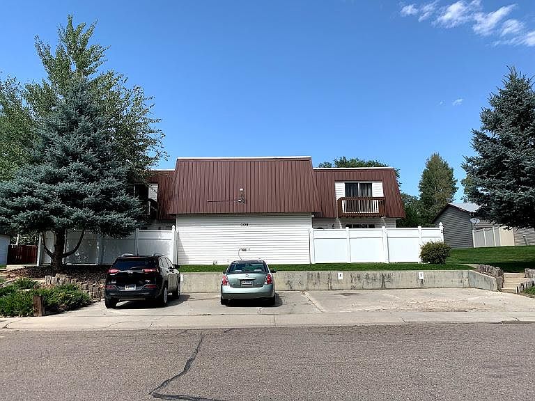 1st image of 305 Van Buren St APT 1