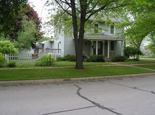 519 S Oak St, Lake City, MN 55041