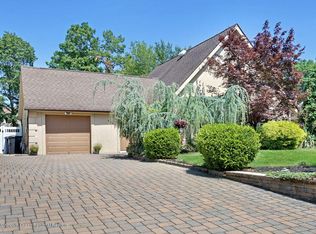 993 Vaughn Ave, Toms River, NJ 08753