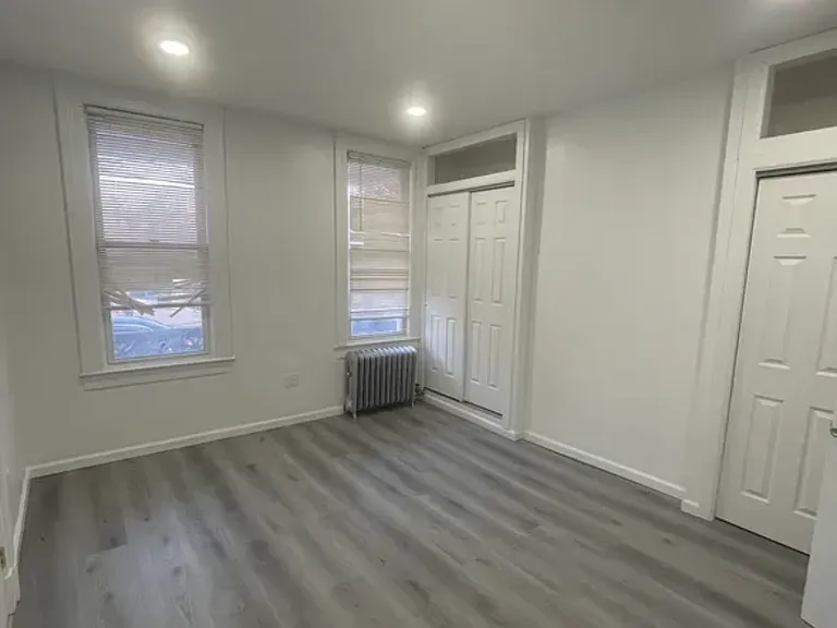 255 Ridgewood Ave #2 — Photo 6