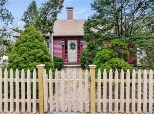 2799 Mendon Rd, Cumberland, RI 02864