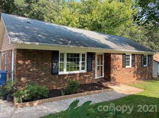 10113 Starwood Dr, Charlotte, NC 28215
