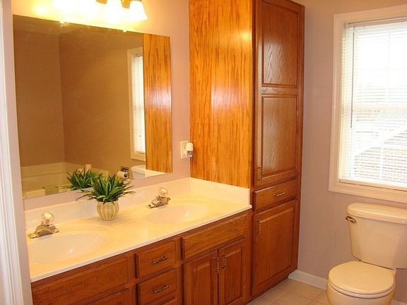 Master bath 1