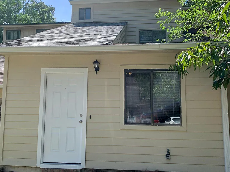 1798 Falconcrest Dr — Photo 36