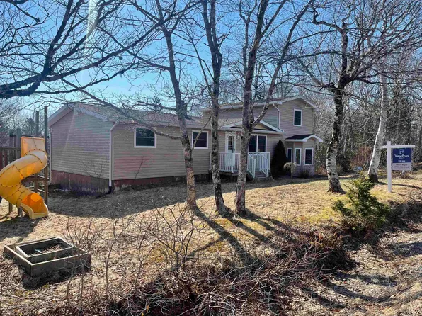 14 Gordon Stewart Dr, Williamswood, NS B3V 1C6