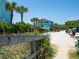 2102 Palmetto Blvd, Edisto Island, SC 29438