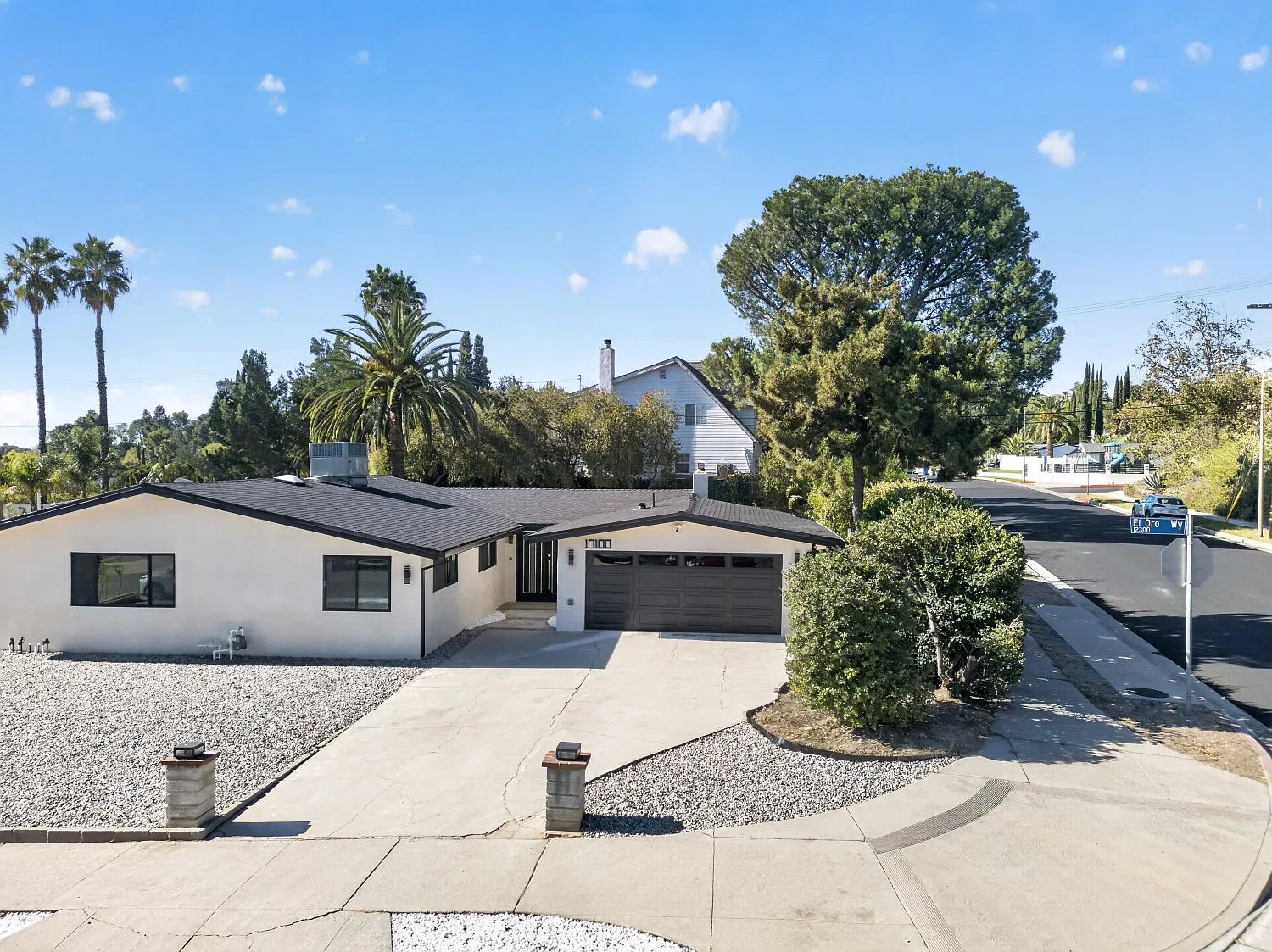 3 bed, 2000 sqft, $6,000 — Photo 3
