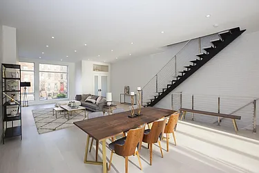 Sold by Space Marketing Shop