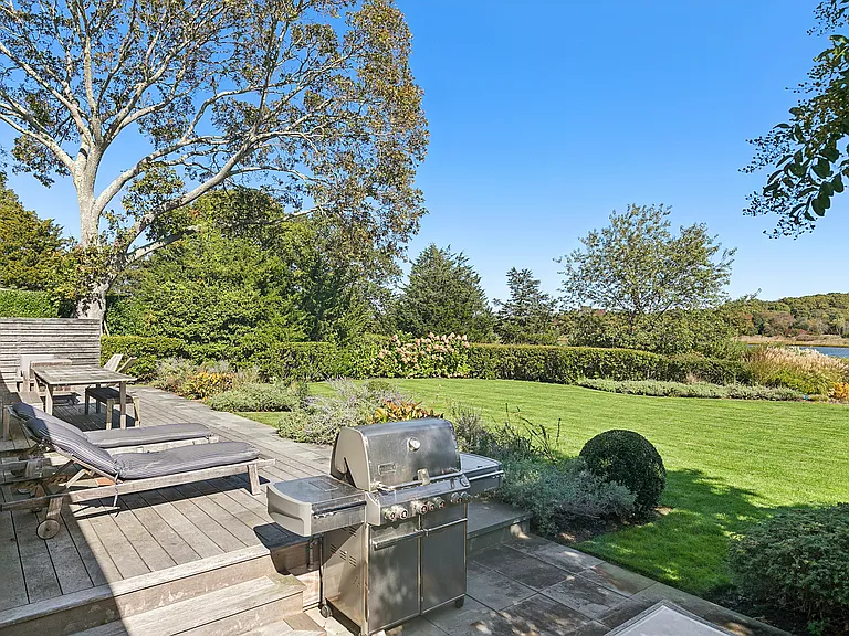 9 S Pond Rd — Photo 24