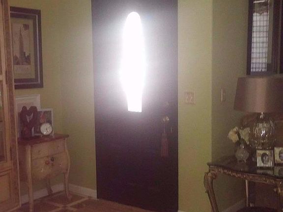 2nd image of 10833 Brookfield Ave