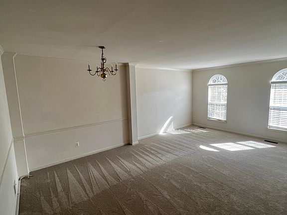 2nd image of 4770 Bideford Sq