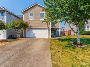 2243 SW Siskin Cir, Pt Orchard, WA 98367