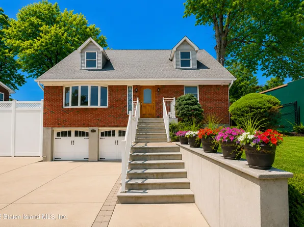 163 Bennett Ave, Staten Island, NY 10312