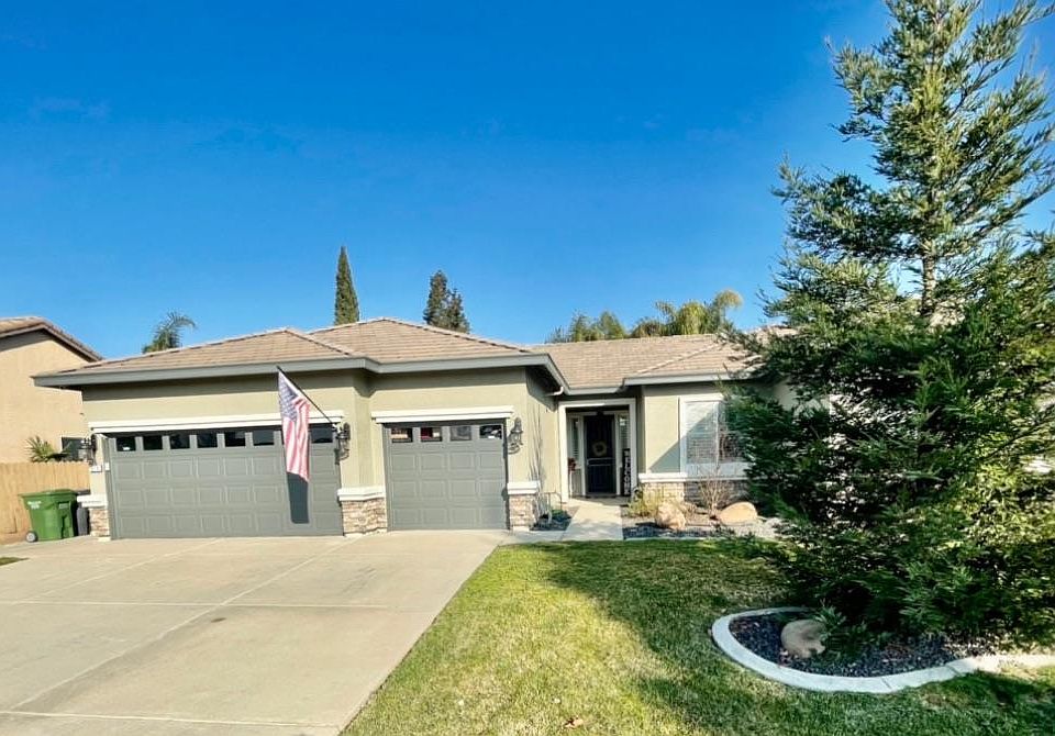 1st image of 1075 Elk Hills Dr