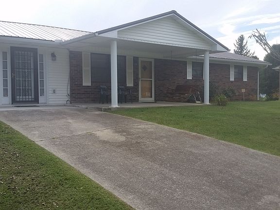 2nd image of 2170 Carmel Dr