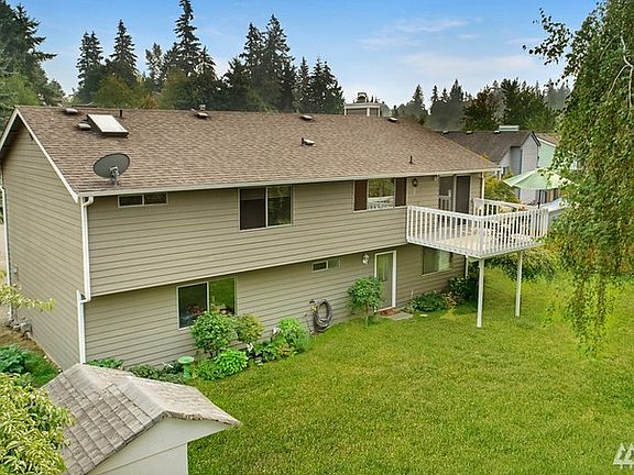 3rd image of 3507 Orchard Pl SE