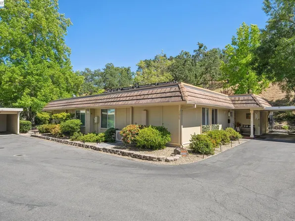 2029 Ptarmigan Dr APT 2, Walnut Creek, CA 94595