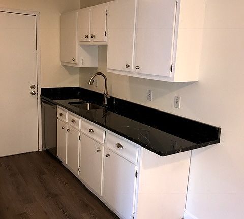 2nd image of 48 Village Brook Ln APT 19