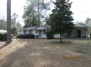 246 McLeod Dr, Swainsboro, GA 30401