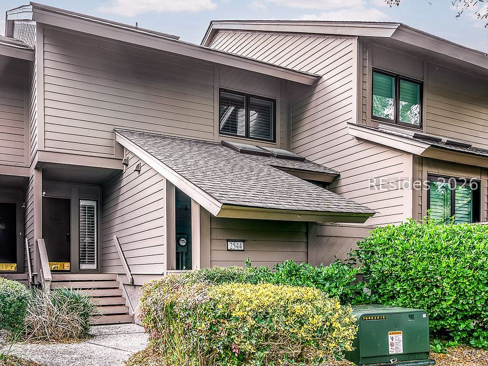 1st image of 2544 Gleneagle Ln #2544