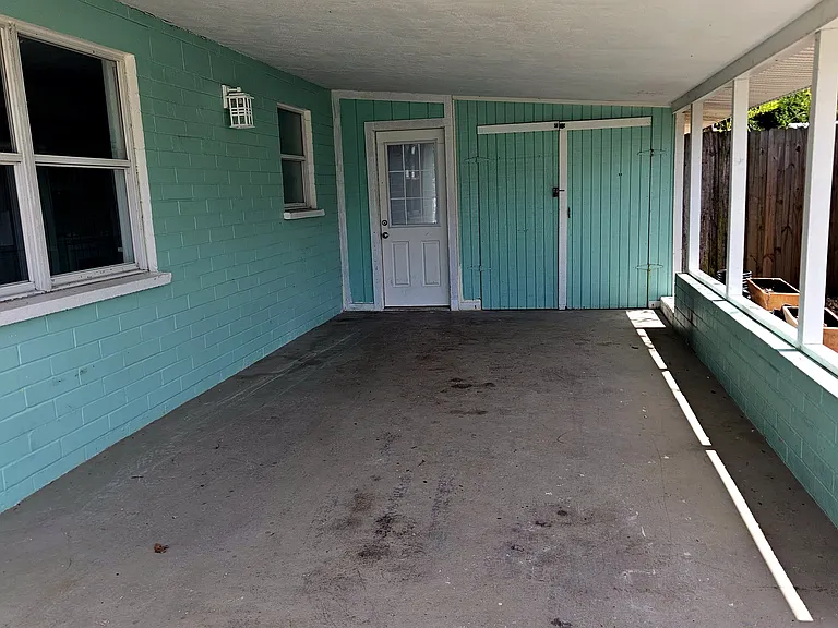 Carport