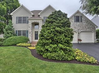 1019 Fondersmith Dr, Lancaster, PA 17601