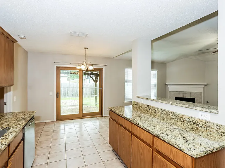 7005 Edmundson Dr — Photo 7