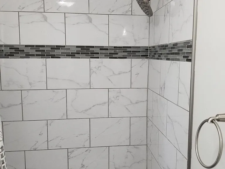 545 Williams St — Photo 8