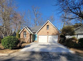 104 Orchard Ln, Chapel Hill, NC 27514