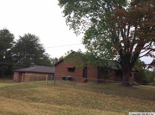 206 County Road 94, Bridgeport, AL 35740