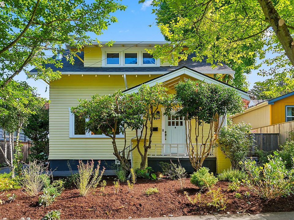 1st image of 516 SE 54th Ave