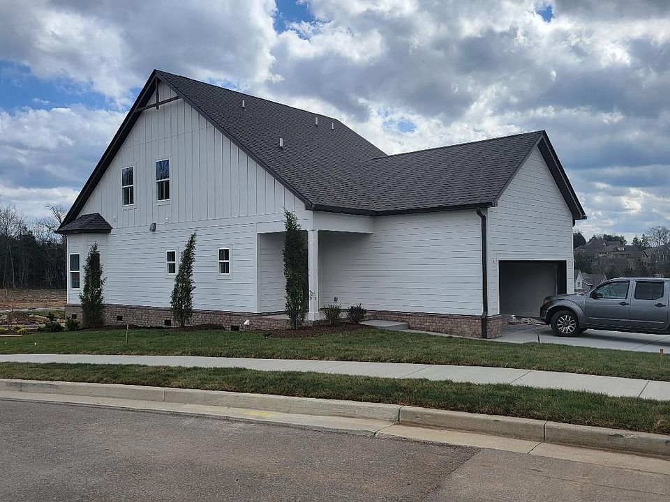 2nd image of 4800 Kintore Lot 102