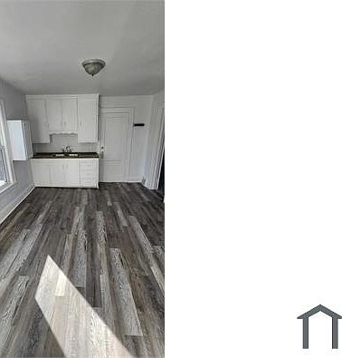 3rd image of 3126 W 31st St APT 3